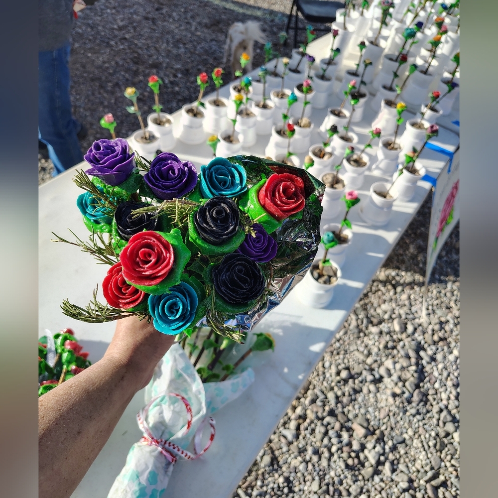 Handmade Forever Roses - Picture 3 of 3
